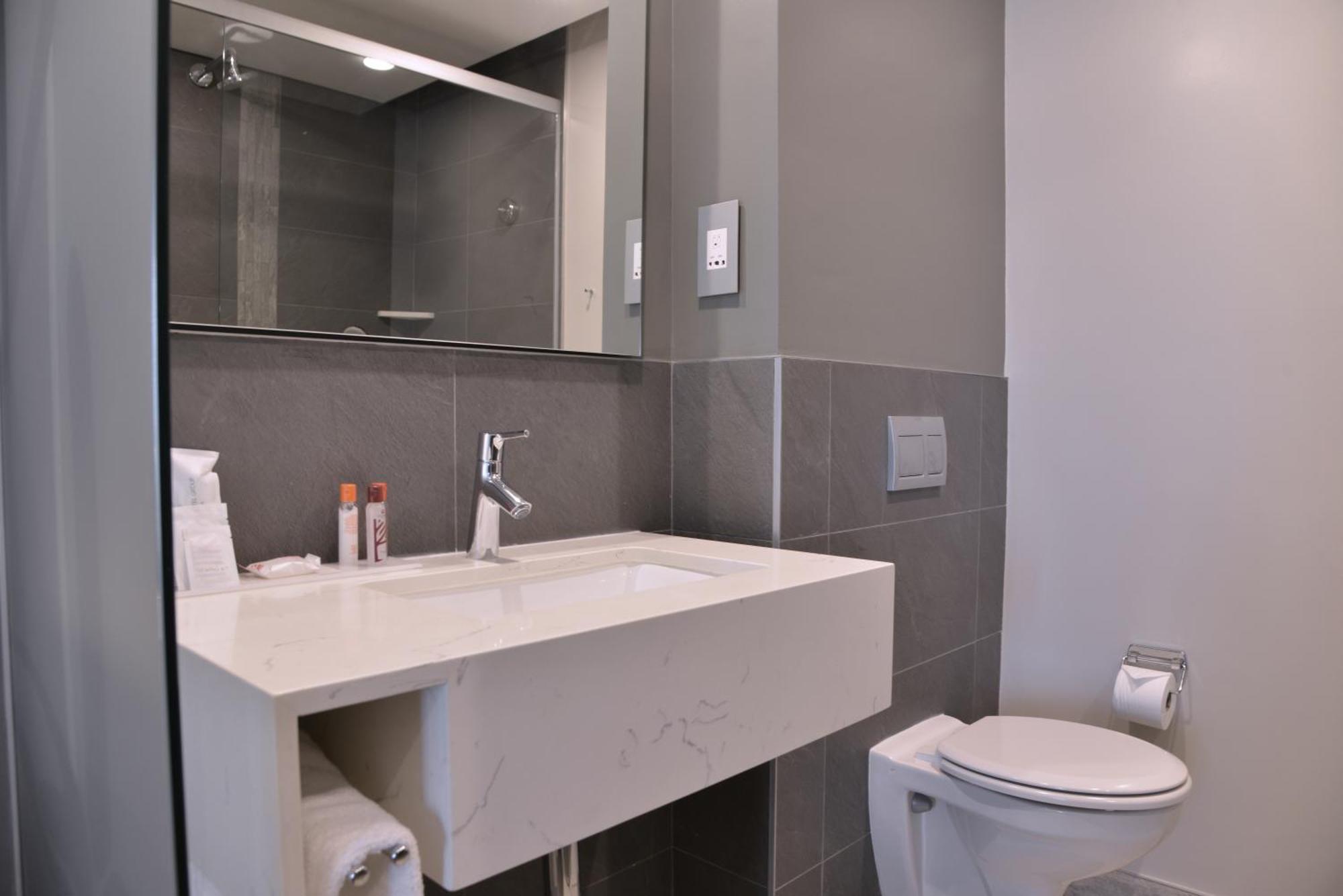 City Lodge Hotel Maputo, Mozambique Номер фото